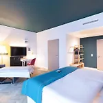 - The Niu, Flower By Ihg 호텔 3*