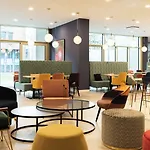 - The Niu, Flower By Ihg 콘스탄츠