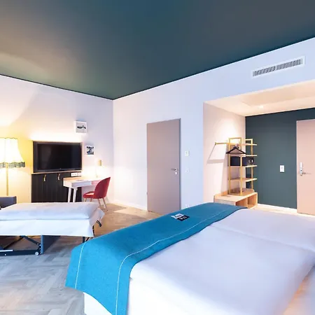 - The Niu, Flower By Ihg Szálloda 3*