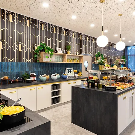 - The Niu, Flower By Ihg Hotel