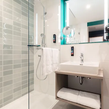 - The Niu, Flower By Ihg 酒店 3*