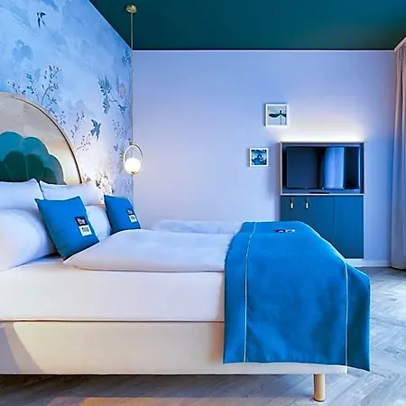 - The Niu, Flower By Ihg فندق كونستانز