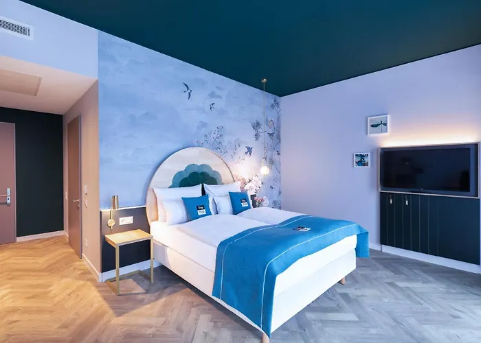 - The Niu, Flower By Ihg 3* Kostnice