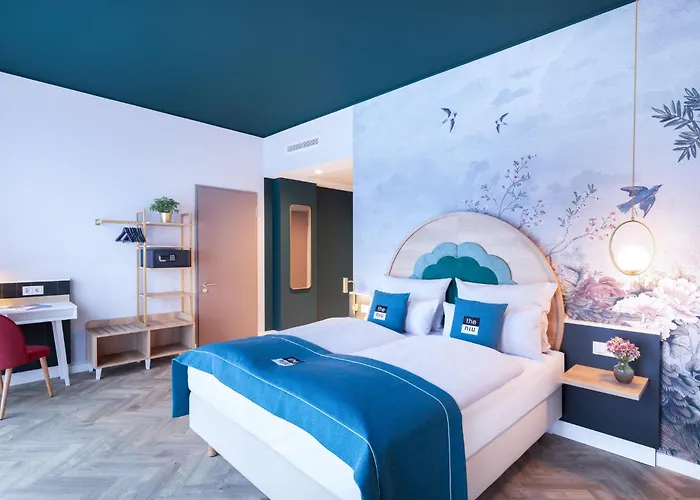 - The Niu, Flower By Ihg Hotel