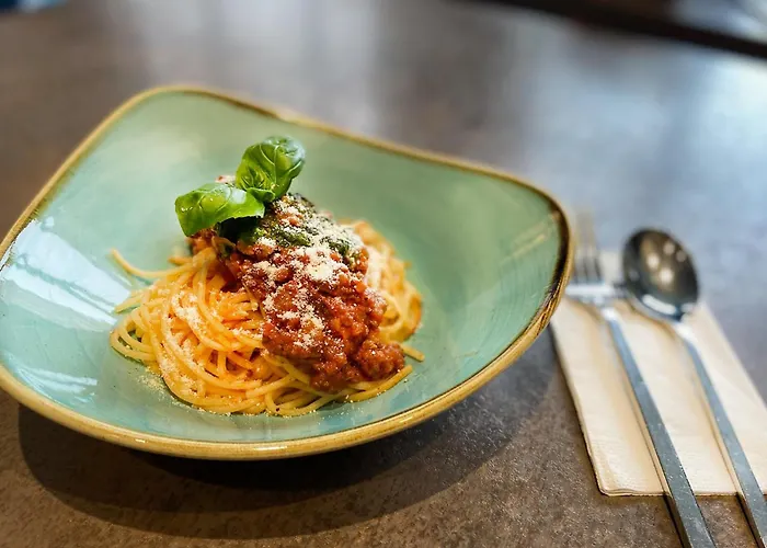 Hotel - The Niu, Flower By Ihg 3*