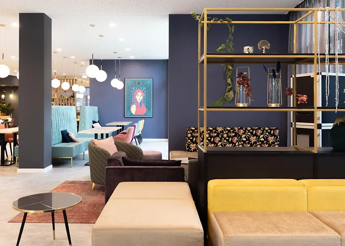 - The Niu, Flower By Ihg 3* Kostnice