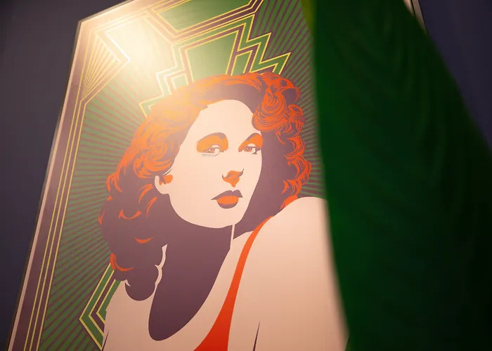 - The Niu, Flower By Ihg Kostnice