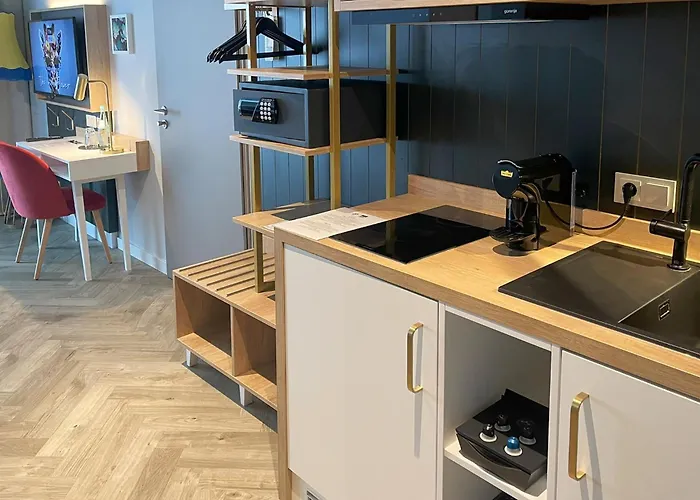 Hotel - The Niu, Flower By Ihg Lago de Constança